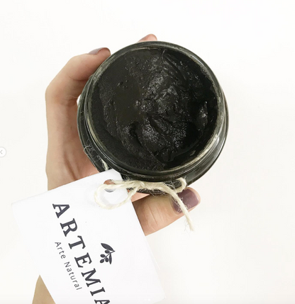 Mascarilla mineral de barro volcánico